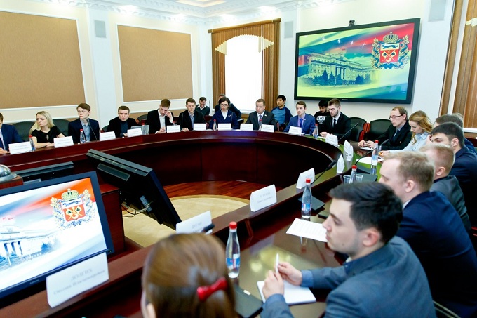 В молодежном парламенте Оренбуржья подвели первые итоги
